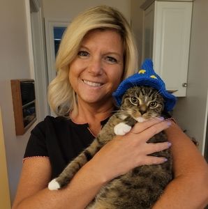 Meet your Posher, Sherry